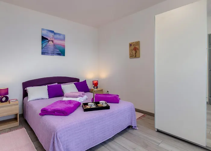 2 Bedroom Gorgeous In Дом отдыха Драмаль