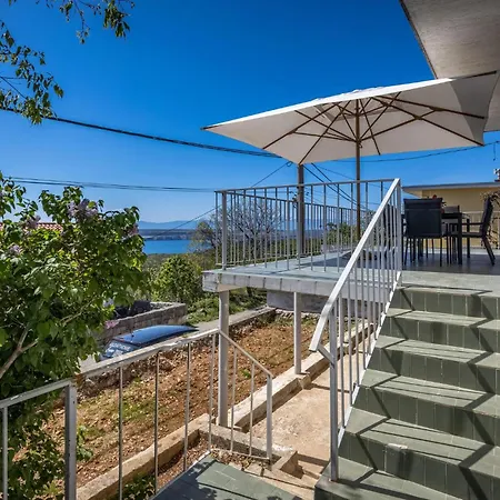 2 Bedroom Gorgeous In